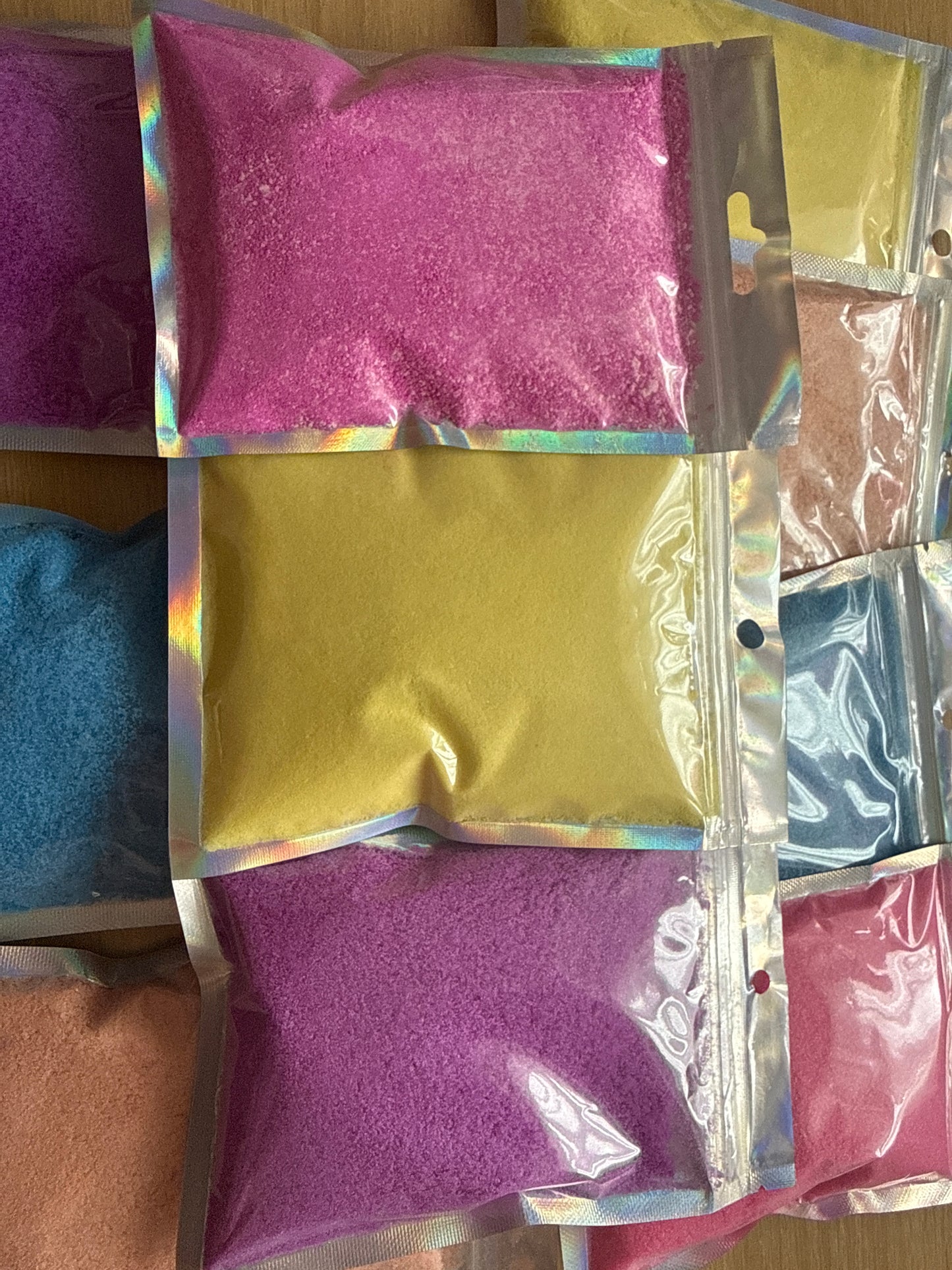 Bath dust