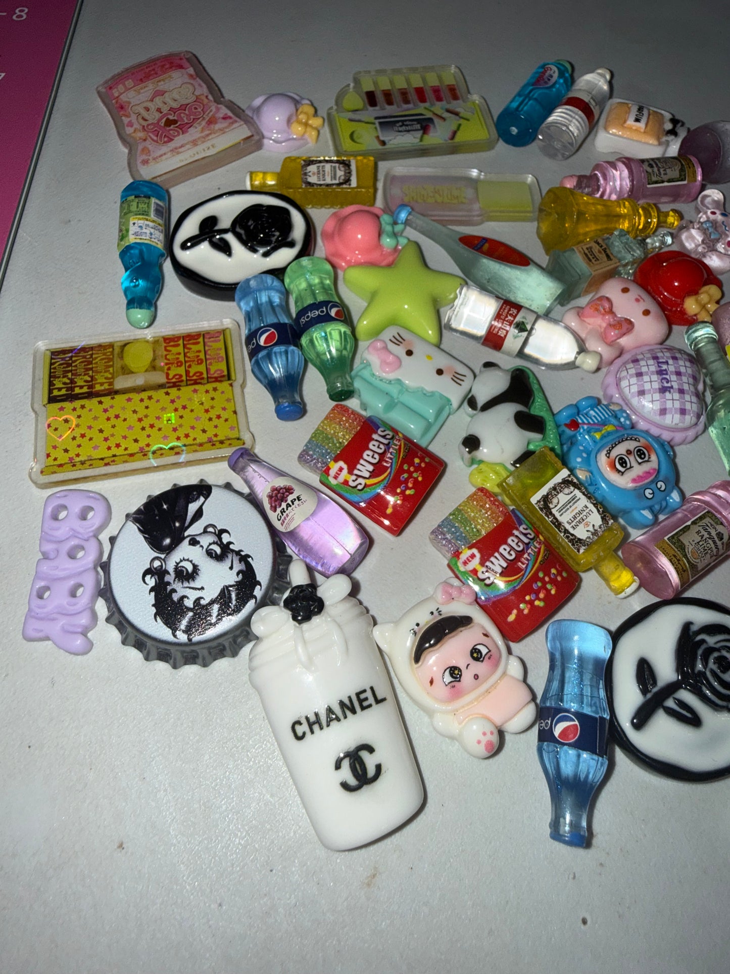 Flatbacks and 3d charms