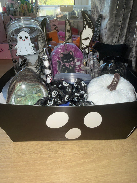 Black bath & body basket